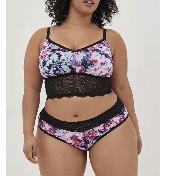 NWT TORRID - TIE DYE BRALETTE - Picture 5 of 6